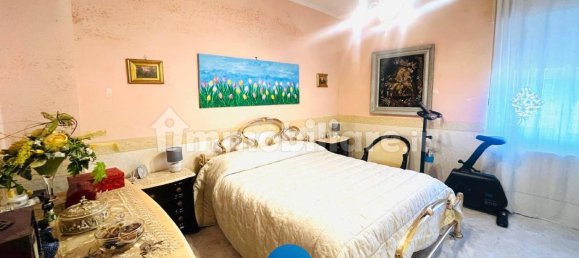 3 bedrooms Apartment in Naples, Italy No. 211988 7