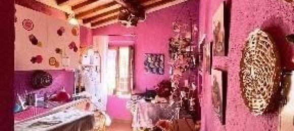 9 rooms House in Scarperia e San Piero, Italy No. 65042 17