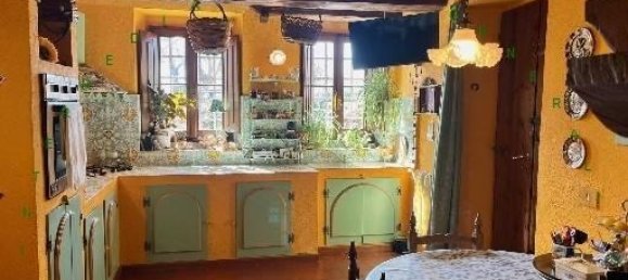 9 rooms House in Scarperia e San Piero, Italy No. 65042 12