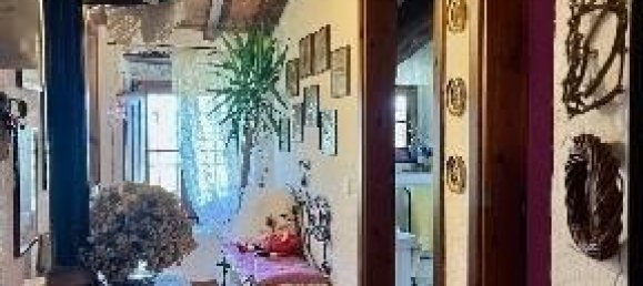 9 rooms House in Scarperia e San Piero, Italy No. 65042 21