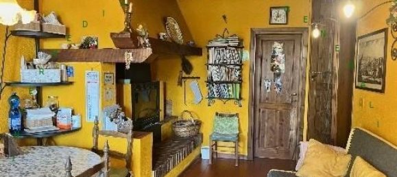 9 rooms House in Scarperia e San Piero, Italy No. 65042 13