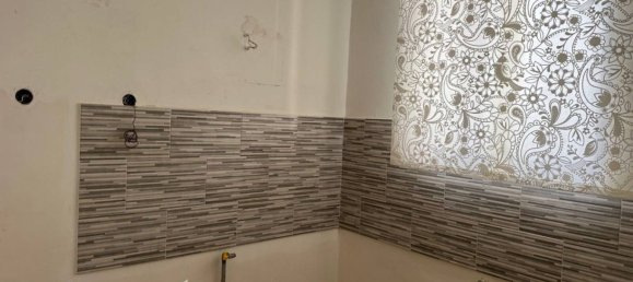 3 Schlafzimmer Villa in Torre de' Passeri, Italy, Nr. 302400 7