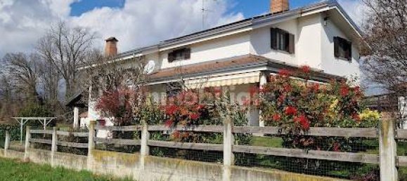 2 غرف نوم فيلا في Pavone Canavese, Italy رقم 93740 8