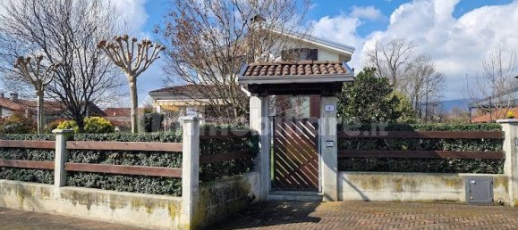 2 غرف نوم فيلا في Pavone Canavese, Italy رقم 93740 3