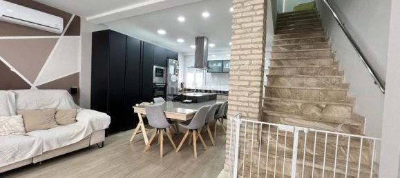 4 غرف نوم منزل في Alzira, Spain رقم 168516 9