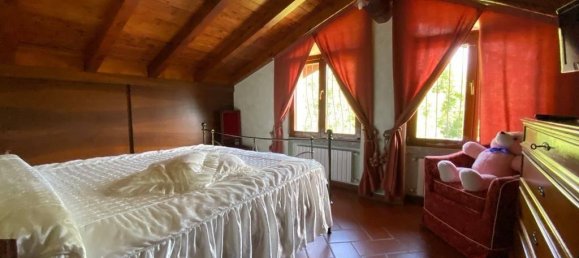4 rooms House in Olginate, Italy No. 107344 17