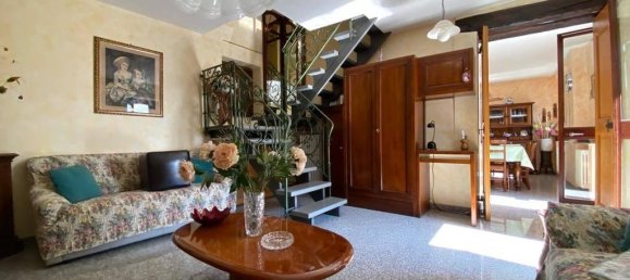 4 rooms House in Olginate, Italy No. 107344 12