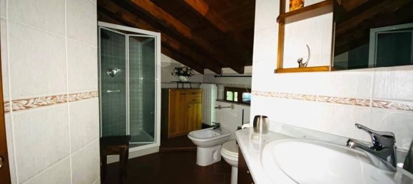 4 rooms House in Olginate, Italy No. 107344 19