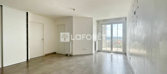 2 Schlafzimmer Wohnung in Juvisy-sur-Orge, France, Nr. 299472 3