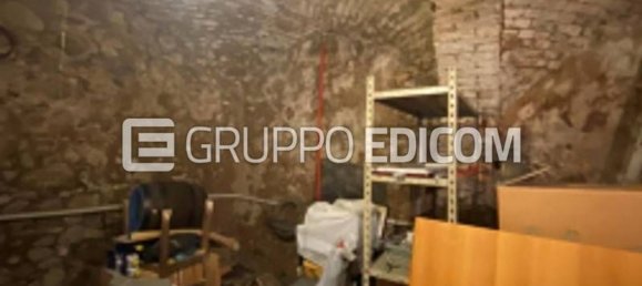 Gewerbliche Immobilie in Pavia, Italy 300m², Nr. 284474 7