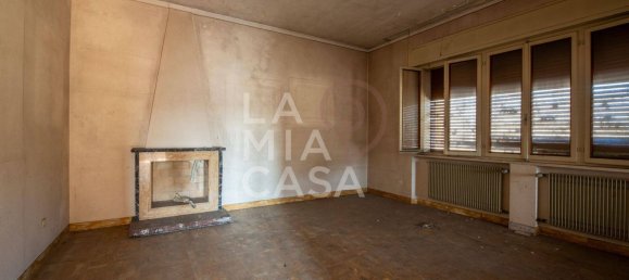 Casa de 9 divisões em Follina, Italy N.º 89297 9