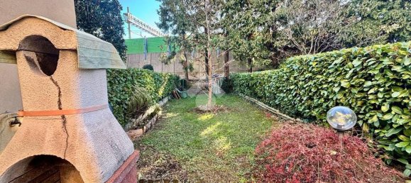 3 bedrooms House in Conegliano, Italy No. 70757 28