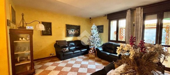3 bedrooms House in Conegliano, Italy No. 70757 8