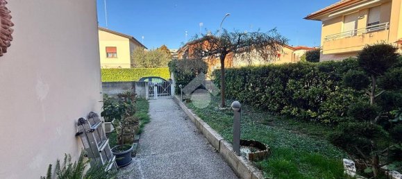 3 bedrooms House in Conegliano, Italy No. 70757 25