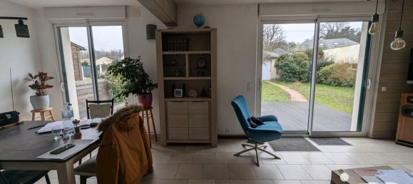 4 bedrooms House in Saint-Mars-la-Briere, France No. 98018 8