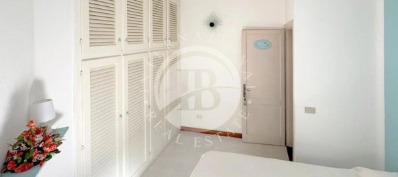 20-salle Villa à Palau, Italy No. 19376 44