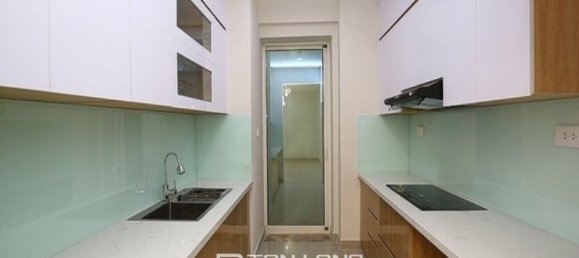 3 bedrooms Apartment in Tay Ho, Vietnam No. 1017 3