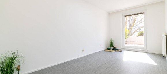 3غرفة شقة في Schwechat, Austria رقم 135514 3