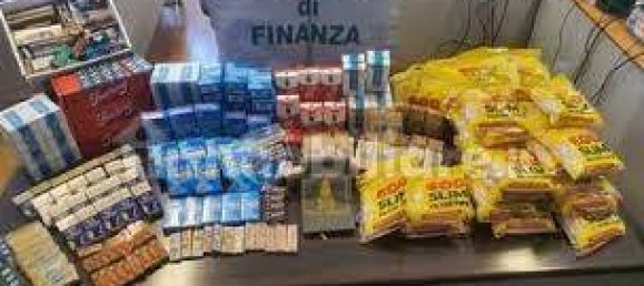 2غرفة عقار تجاري في Gonzaga, Italy رقم 77379 10