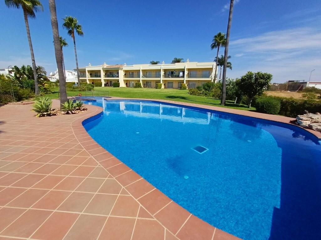 2 bedrooms Apartment in Albufeira, Portugal No. 345354