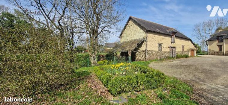 Studio in Cesson-Sevigne, France No. 313909