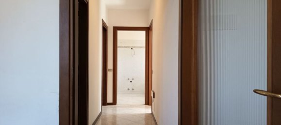 Apartamento de 3 divisões em Paderno d'Adda, Italy N.º 336435 39