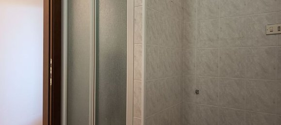 Apartamento de 3 divisões em Paderno d'Adda, Italy N.º 336435 41