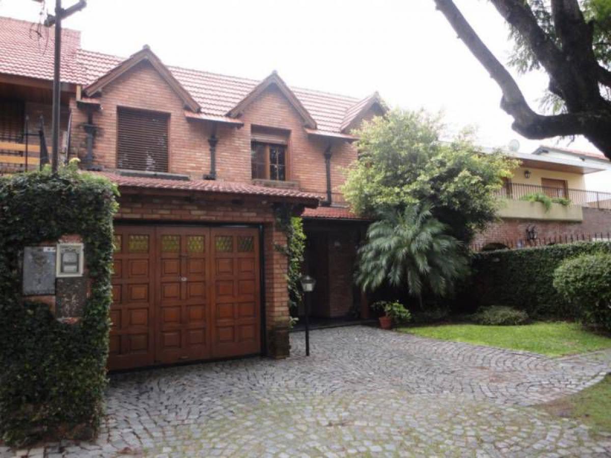 4 bedrooms House in San Isidro, Argentina No. 10359