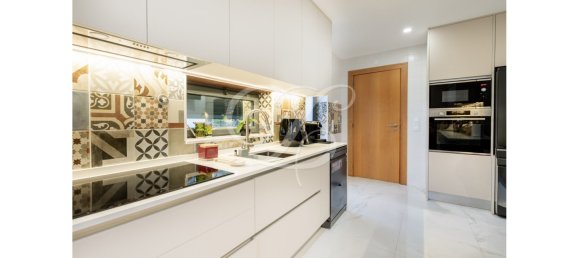 4 غرف نوم فيلا في Cascais, Portugal رقم 120218 24