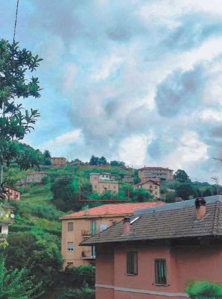 4-Zimmer Wohnung in Serra Riccò, Italy, Nr. 308878