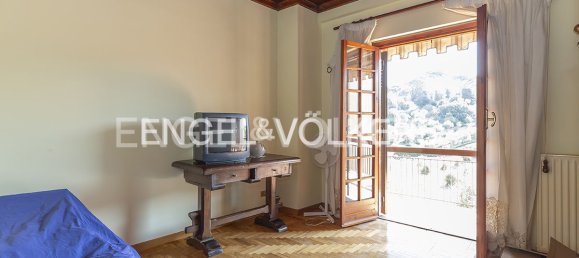 4 bedrooms Villa in Frascati, Italy No. 64948 6