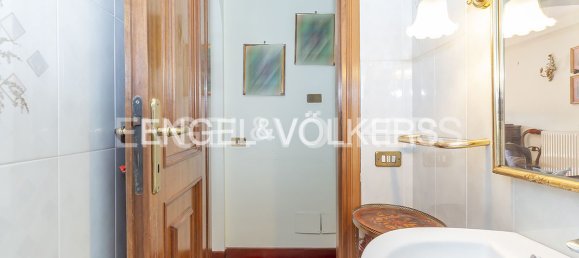 4 bedrooms Villa in Frascati, Italy No. 64948 19