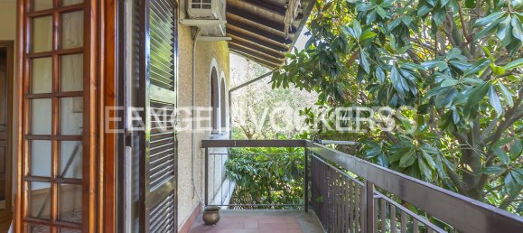 4 bedrooms Villa in Frascati, Italy No. 64948 15