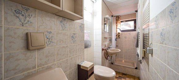 7 rooms Bungalow in Oldenburg, Germany No. 44918 18