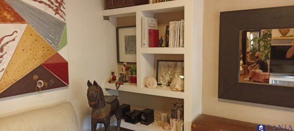 4 rooms Apartment in Carrara, Italy No. 47579 8