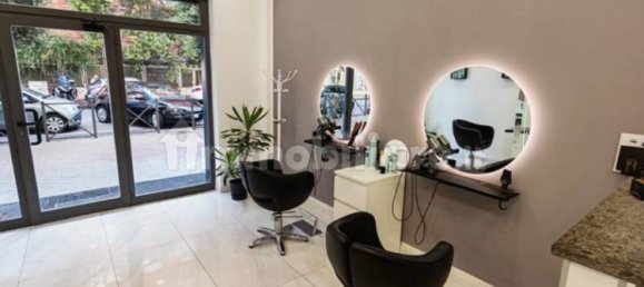 1 room Commercial property in Rome, Italy No. 376216 18