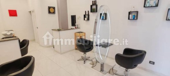 1 room Commercial property in Rome, Italy No. 376216 24