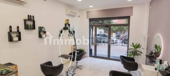 1 room Commercial property in Rome, Italy No. 376216 19