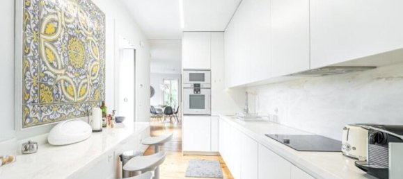 Квартира с 2 спальнями в Лиссабон, Португалия № 97583 24