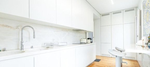 Квартира с 2 спальнями в Лиссабон, Португалия № 97583 25