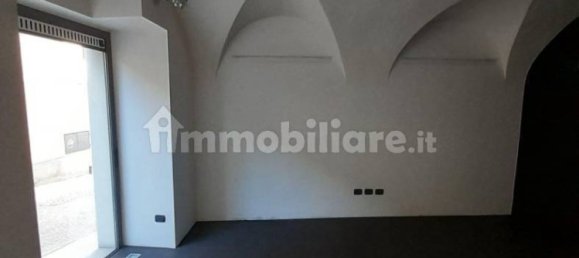 Propiedad comercial de 3 habitaciónes en Palazzolo sull'Oglio, Italy No. 161628 5