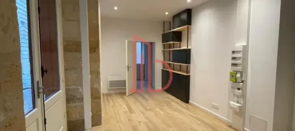 Oficina en Bordeaux, France 45 m² No. 290116 2