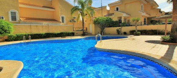 3 غرف نوم فيلا في Alicante, Spain رقم 176497 2