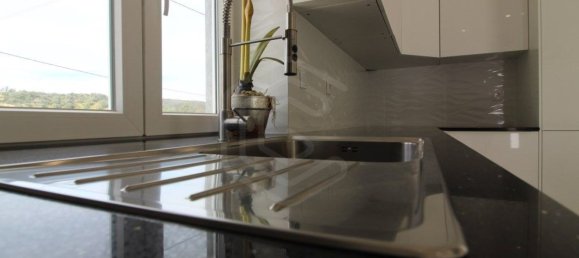 4 bedrooms House in Portimao, Portugal No. 186932 2