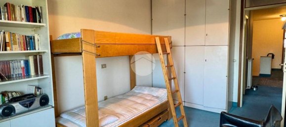 Apartamento de 5 dormitorios en Buccinasco, Italy No. 5098 34