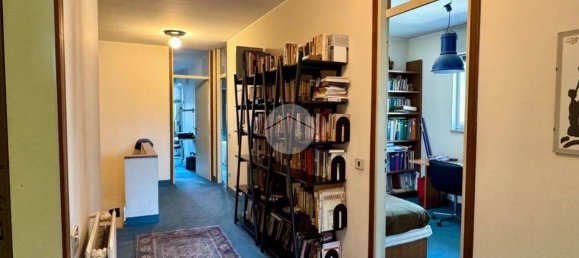 Apartamento de 5 dormitorios en Buccinasco, Italy No. 5098 22