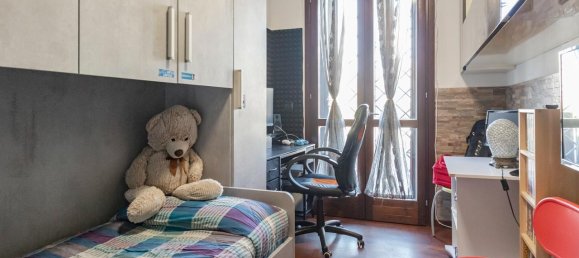 3-salle Appartement à Massa Lombarda, Italy No. 238052 11