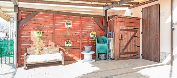 3-salle Appartement à Massa Lombarda, Italy No. 238052 26