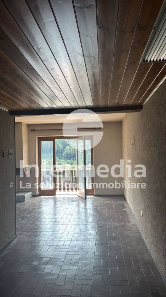 Квартира с 2 спальнями в Понте ди Леньо, Италия № 379418