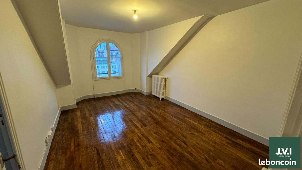 2 Schlafzimmer Wohnung in Enghien-les-Bains, France, Nr. 165588